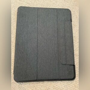 Paperlike Folio Bumper Case for IPad 13”